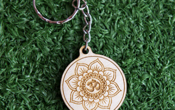 Schlüsselanhänger Mandala im Om